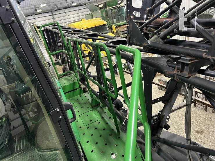 2013-john-deere-4940-image-22