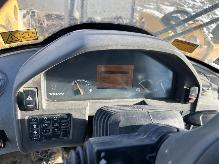 2012-volvo-l70g-image-56