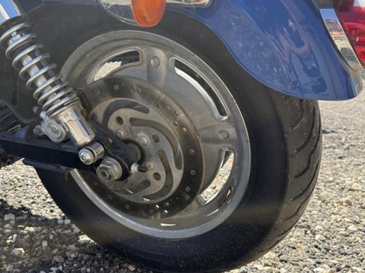 #152-•-2009-harley-davidson-twin-v-motorcycle-image-11