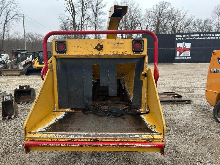 2015-vermeer-bc1000xl-image-3