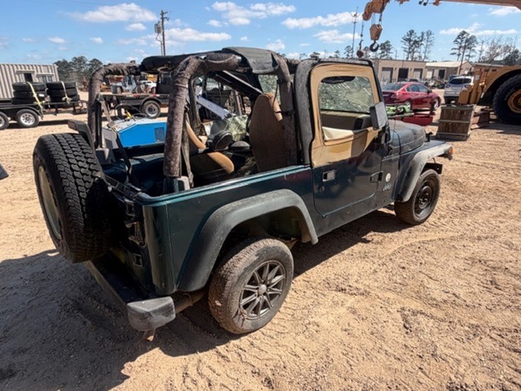 jeep-wrangler-image-3