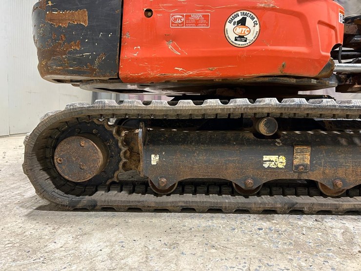 2019-kubota-kx033-4-image-13