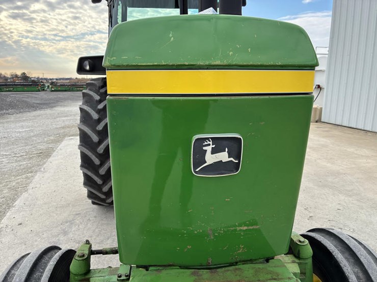 1975-john-deere-4430-image-11