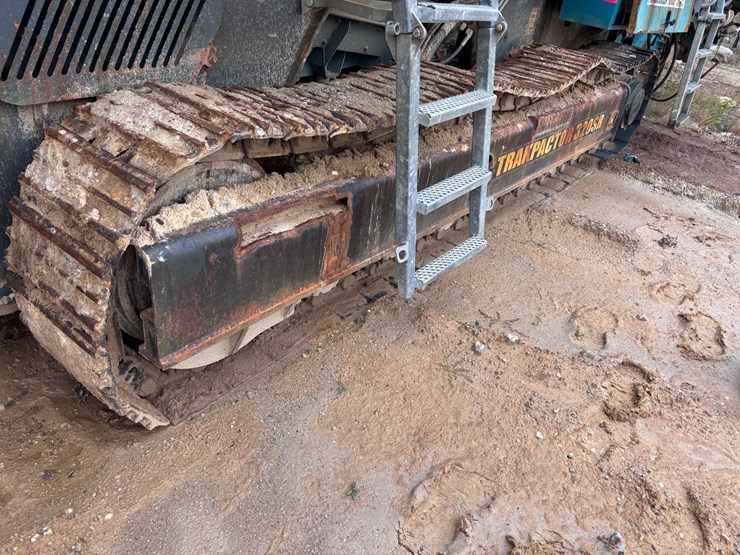 2016-powerscreen-trakpactor-320sr-image-79