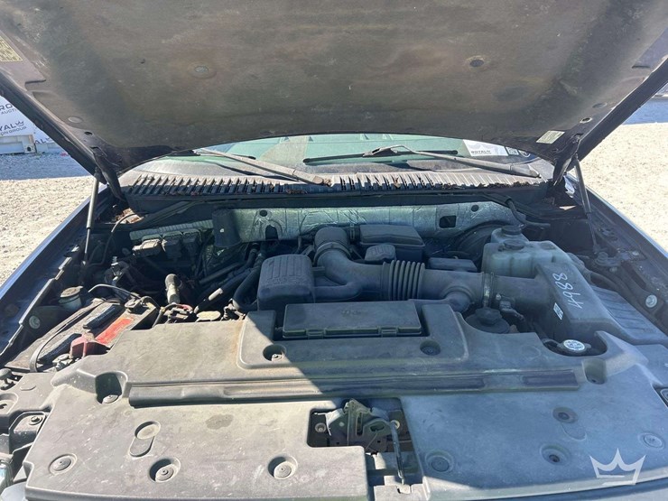 2012-ford-expedition-image-9