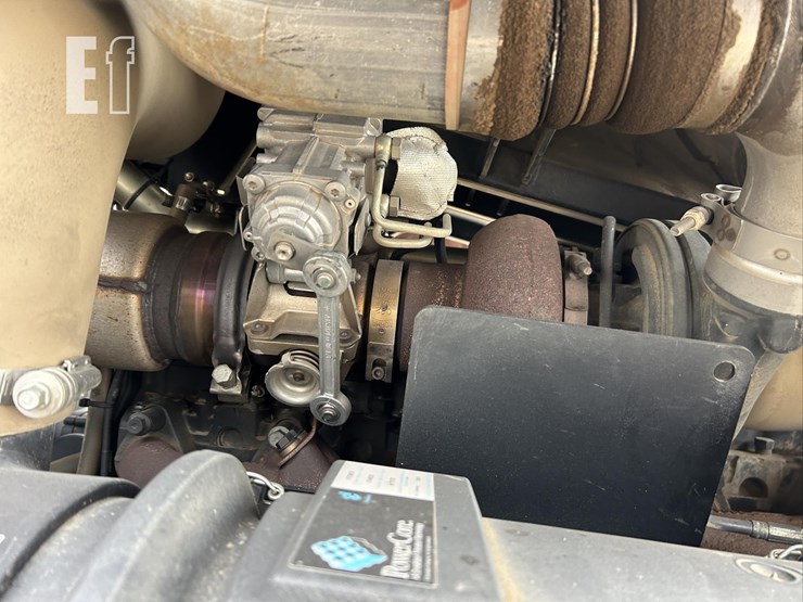 2019-case-721g-image-22