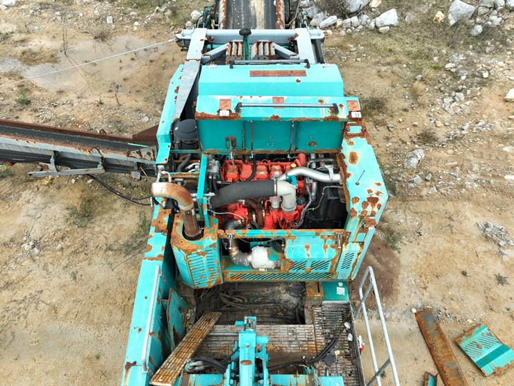 2016-powerscreen-trakpactor-320sr-image-44