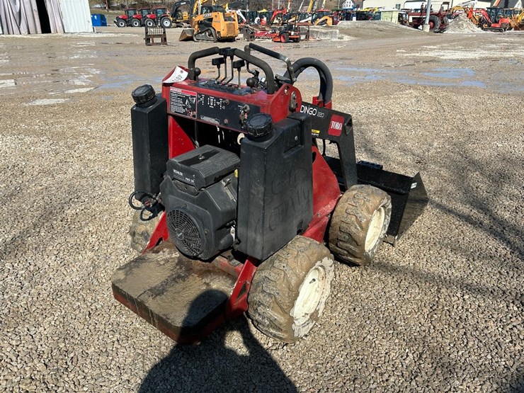 toro-dingo-220-image-4