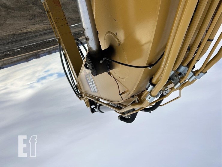 2023-caterpillar-336-image-53