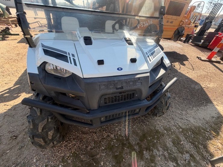 2014-polaris-ranger-crew-image-6