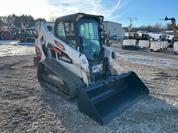 2022-bobcat-t595-image-7