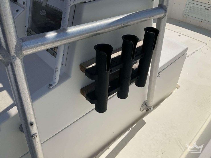 1985-23ft-mako-center-console-boat-with-2011-28ft-hmde-trailer-image-31