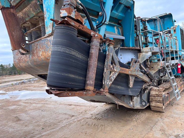 2016-powerscreen-trakpactor-320sr-image-52