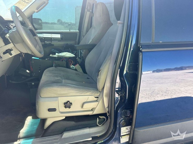 2012-ford-expedition-image-13