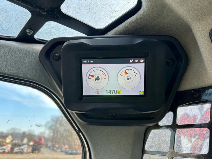 2023-bobcat-t76-image-26