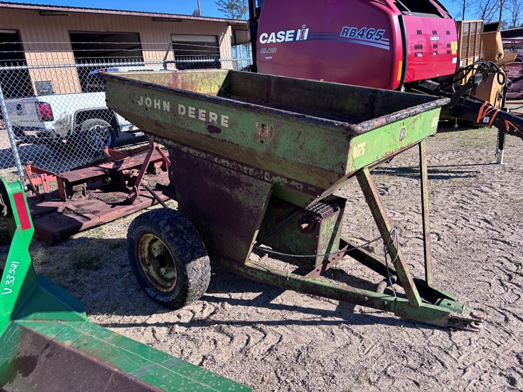 john-deere-301-image-2