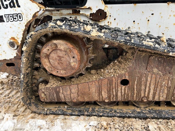bobcat-t650-image-14