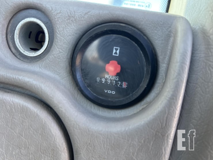 2012-volvo-l70g-image-51