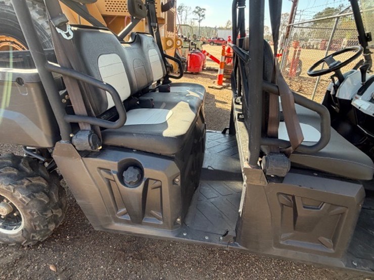 2014-polaris-ranger-crew-image-47