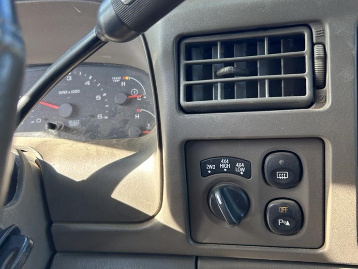 2003-ford-excursion-image-17