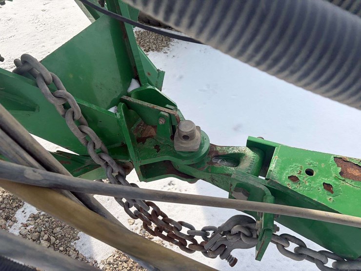 john-deere-1850-image-10