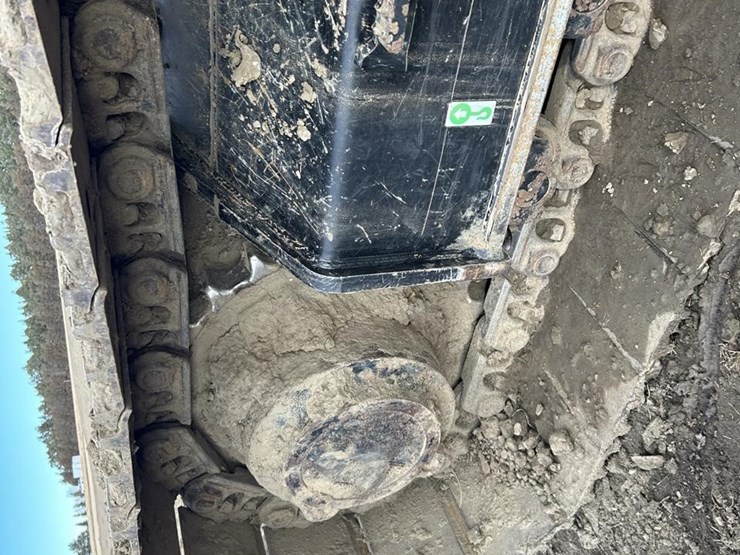 2023-caterpillar-336-image-87