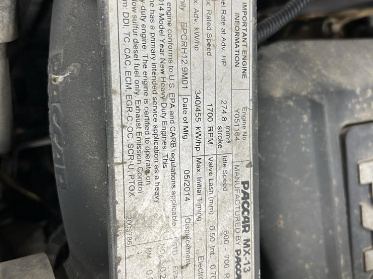 2015-peterbilt-579-image-20