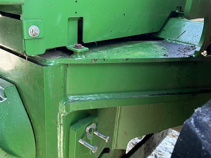 2013-john-deere-9360r-image-38