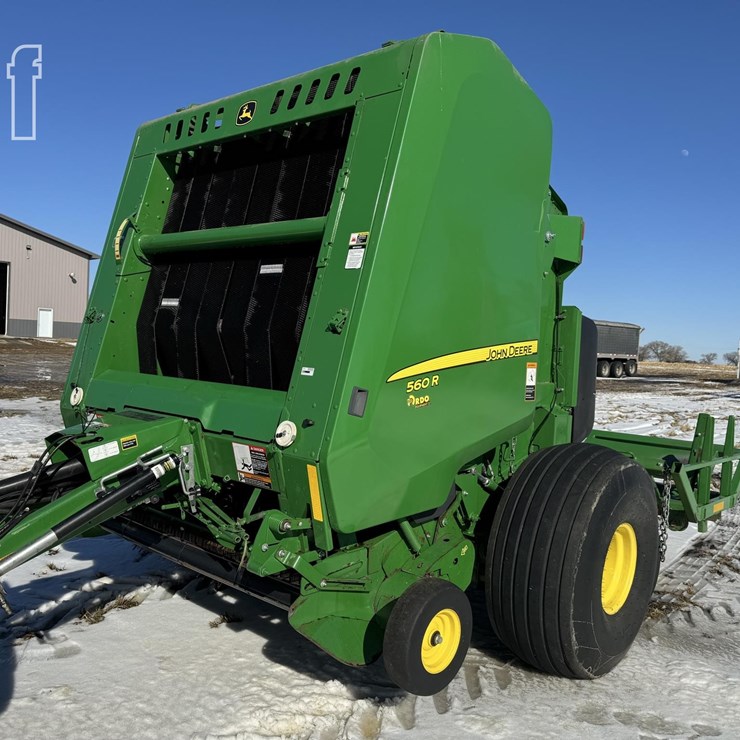 2018 JOHN DEERE 560R