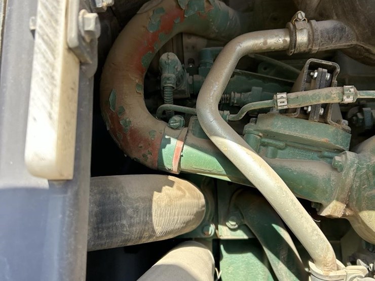 2012-volvo-l70g-image-37