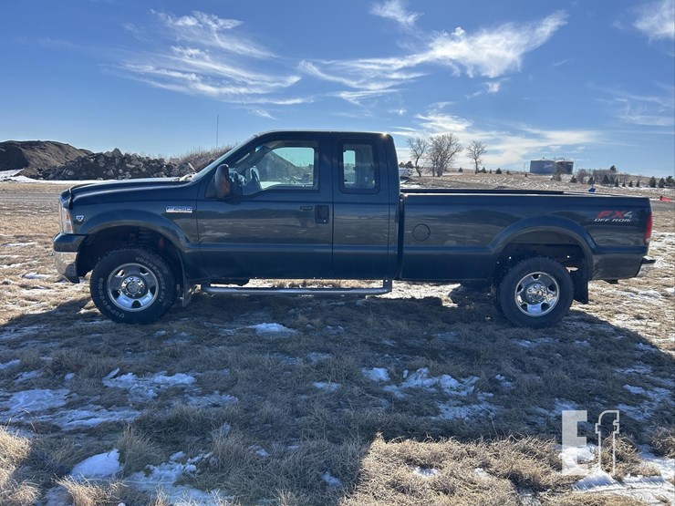 2006-ford-f250-lariat-image-8
