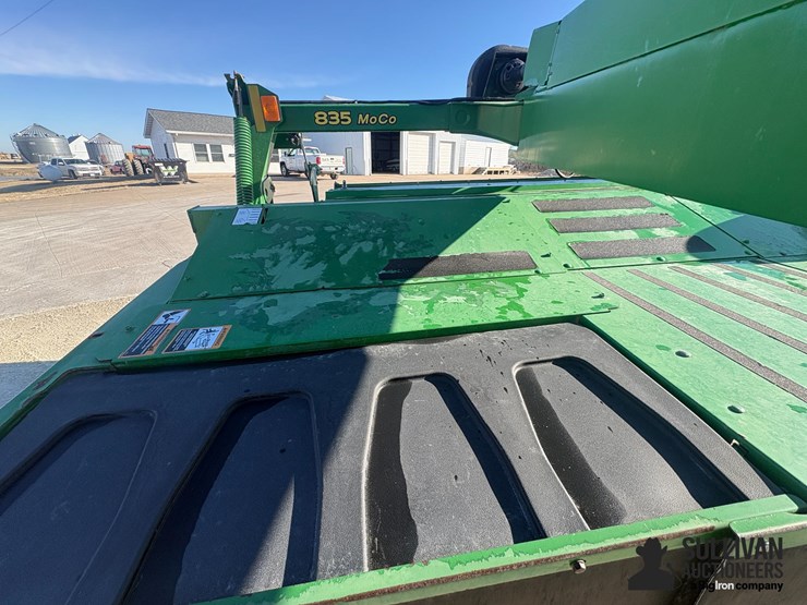 2008-john-deere-835-image-17