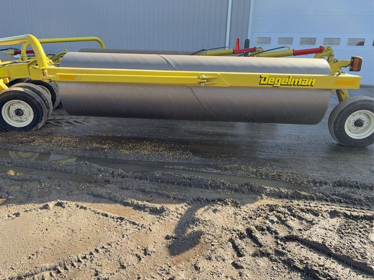 degelman-7634-landroller-image-3