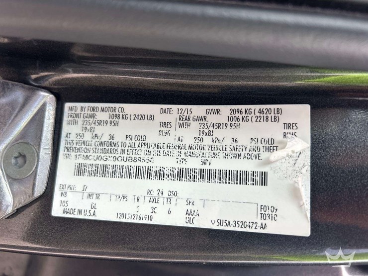 2016-ford-escape-image-5