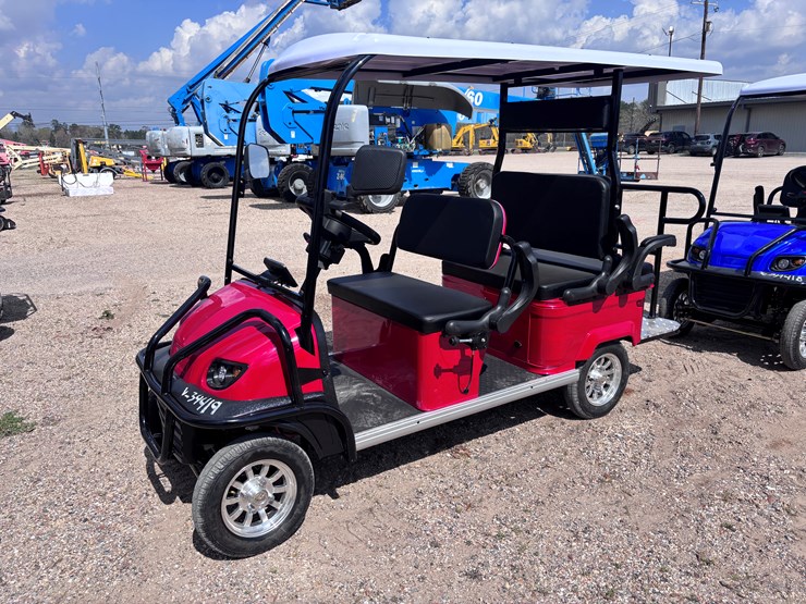 #84-•-4-seater-electric-golf-cart-|-no-title-image-1