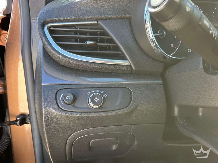 2017-buick-encore-image-15