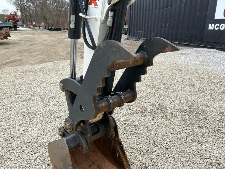 2023-bobcat-e35-image-10