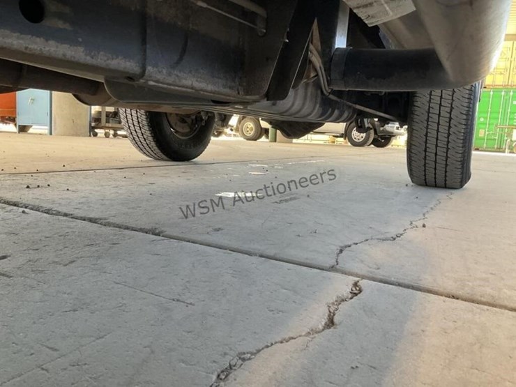 2016-chevrolet-silverado-2500-image-27