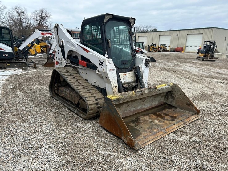 2019-bobcat-t870-image-6