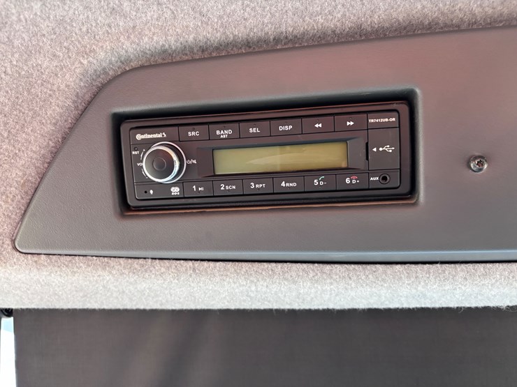 2022-doosan-da30-image-39