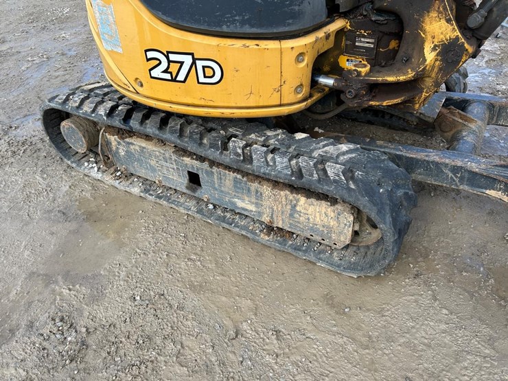 deere-27d-image-9