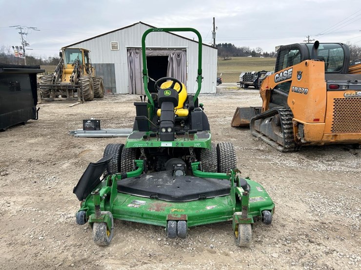 2018-john-deere-1570-image-3