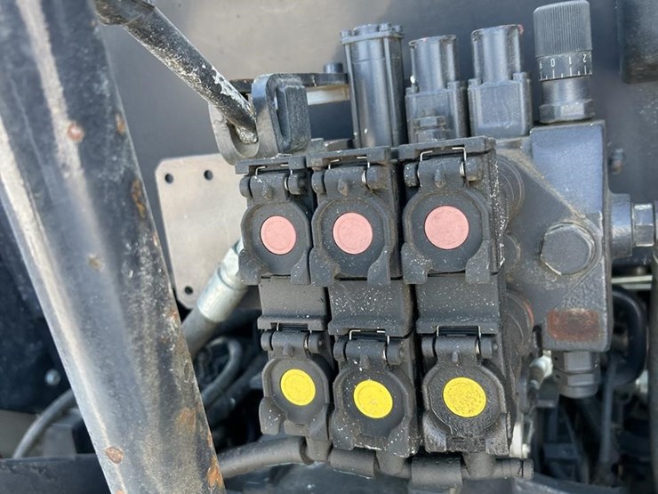 2014-mccormick-x60.50-image-27