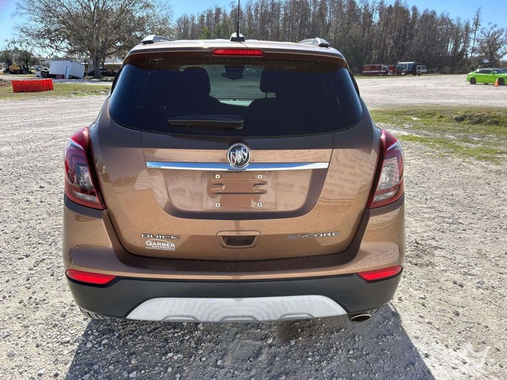 2017-buick-encore-image-28