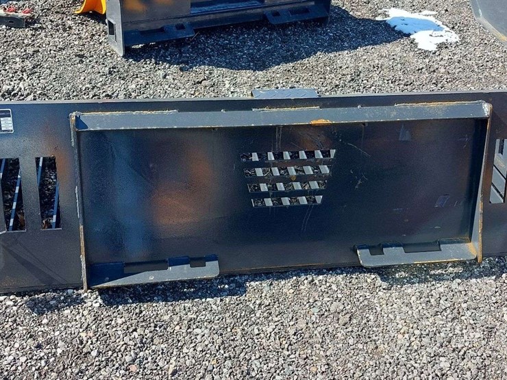 land-honor-skid-steer-rock-bucket-6'-image-4