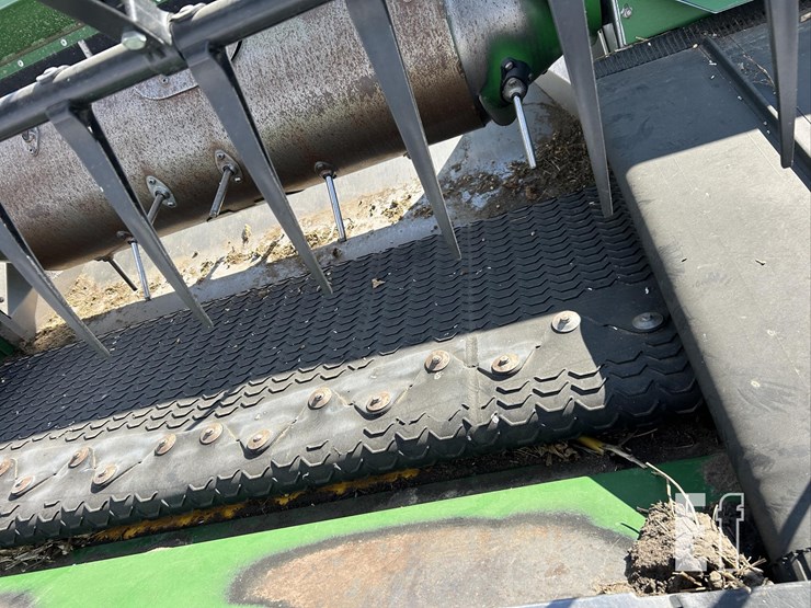 2019-john-deere-740fd-image-31