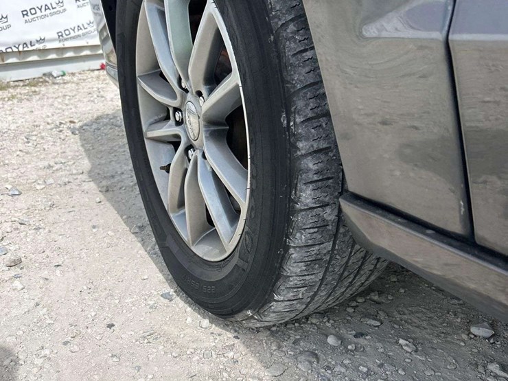 2016-dodge-grand-caravan-image-25