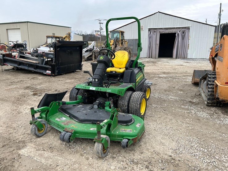 2018-john-deere-1570-image-4