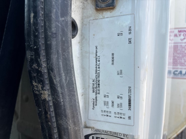 2015-international-durastar-4300-image-22