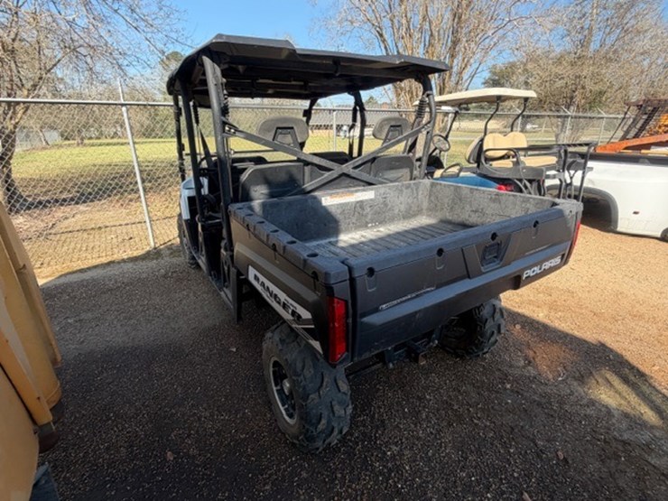 2014-polaris-ranger-crew-image-4